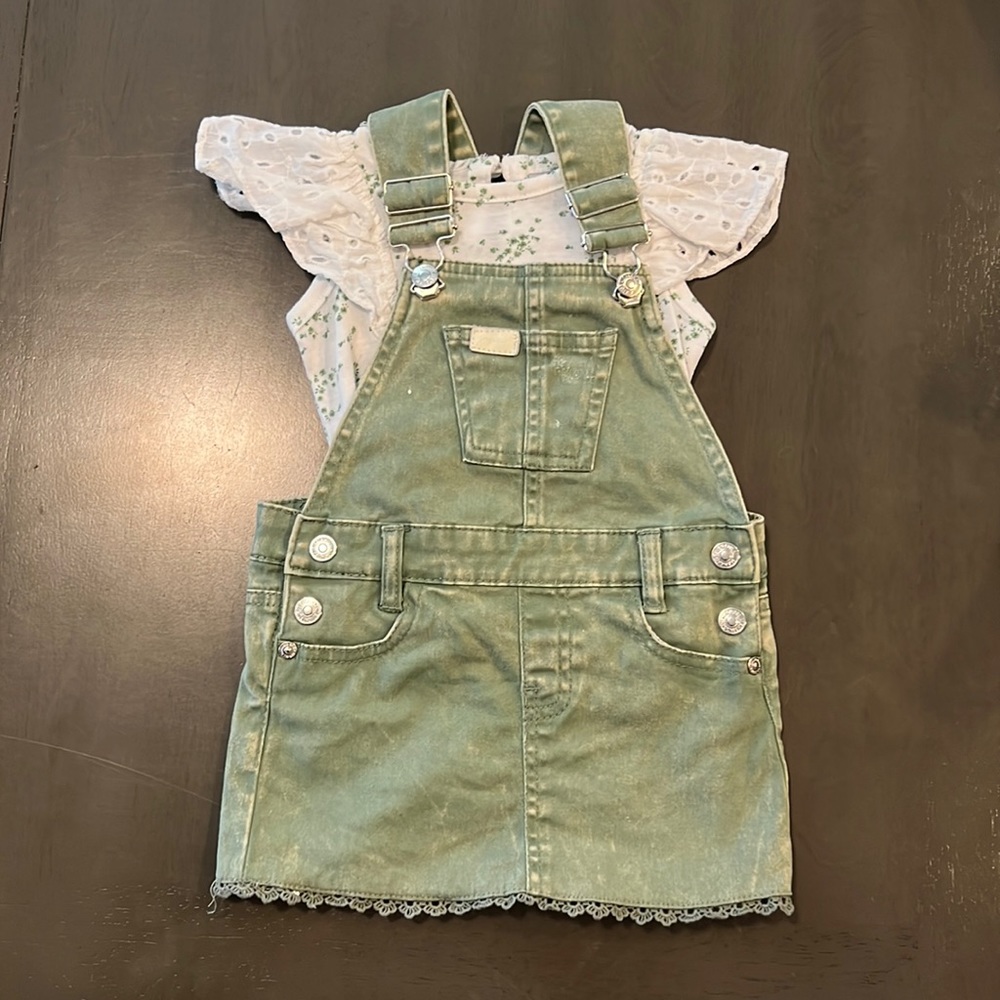12 months green overall dress with T-shirt